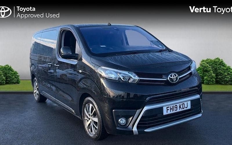 Black Used 2019 Toyota Proace Verso Estate | £20,505 (Fair price) - Image 1/4