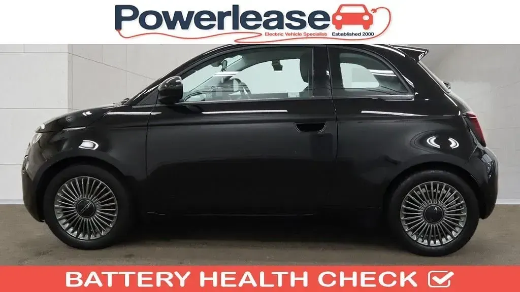 Usado Fiat 500e Icon 86 kW (118 HP) 2022 Preto Citadino