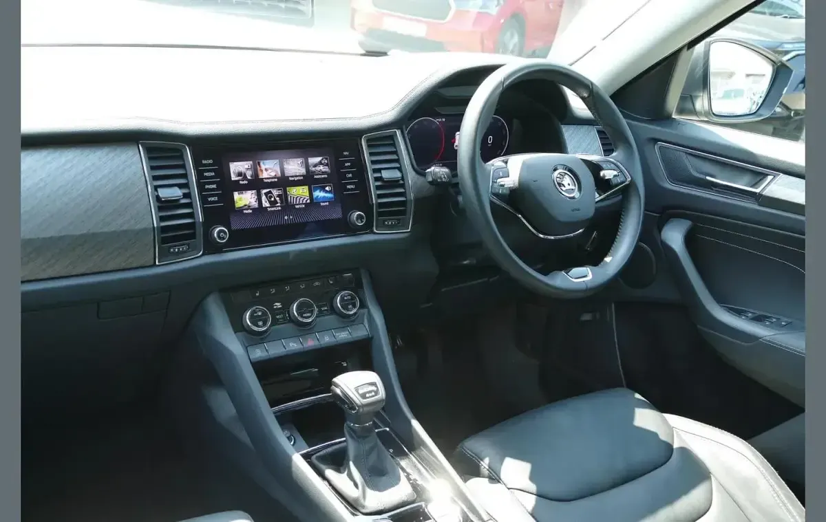 Used Skoda Kodiaq SE L Executive 196 HP (144 kW) 2024 Grey SUV