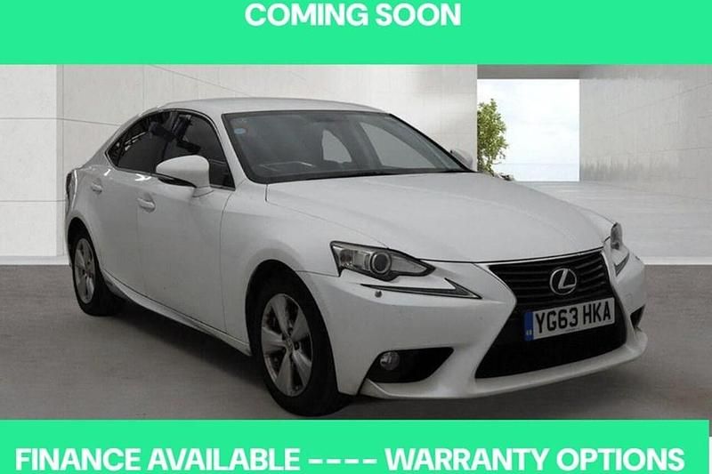 Used Lexus IS300h 223 HP (164 kW) 2013 White Sedan