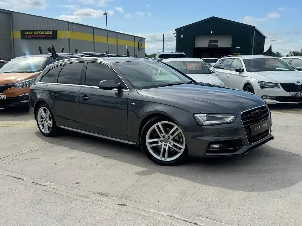 Used Audi A4 S-Line 150 HP (110 kW) 2015 Grey Estate