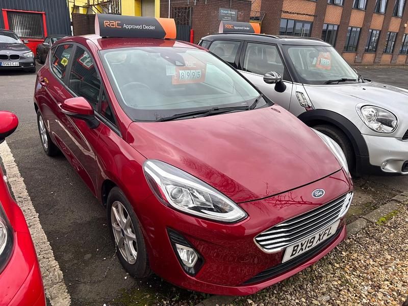 Used Ford Fiesta Zetec 2019 Red Hatchback