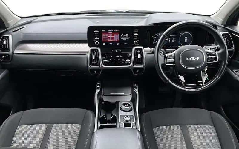 Used Kia Sorento 230 HP (169 kW) 2022 Grey SUV
