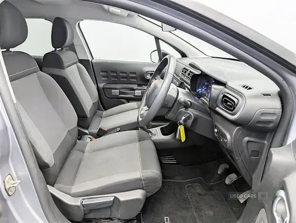 Used Citroën C3 PureTech 82 HP (60 kW) 2023 Grey Hatchback