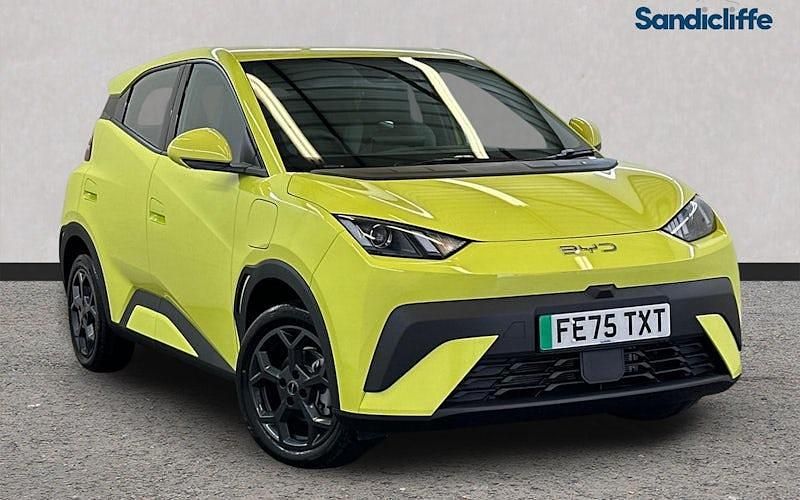 Lime green New 2025 BYD Dolphin Surf Boost Hatchback | £18,789 (Fair price) - Image 1/4