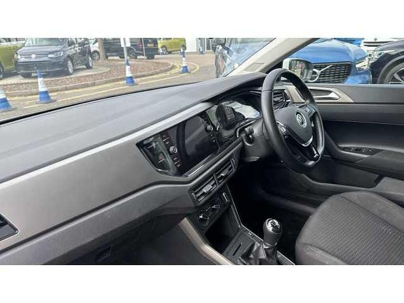 Used VW Polo Match 80 HP (58 kW) 2021 Pure white Hatchback