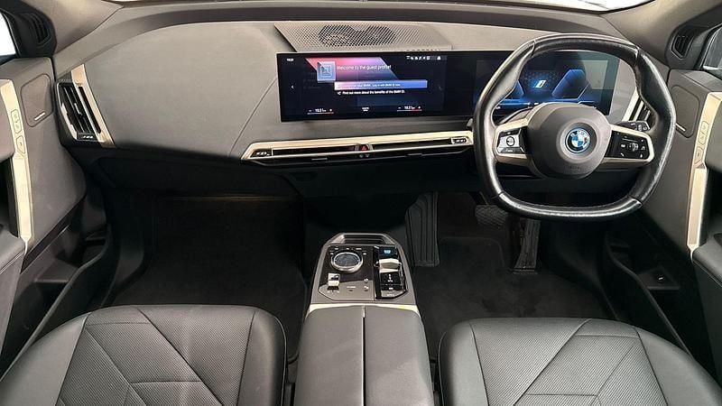 Used BMW iX Sport Line 236 kW (322 HP) 2022 White SUV