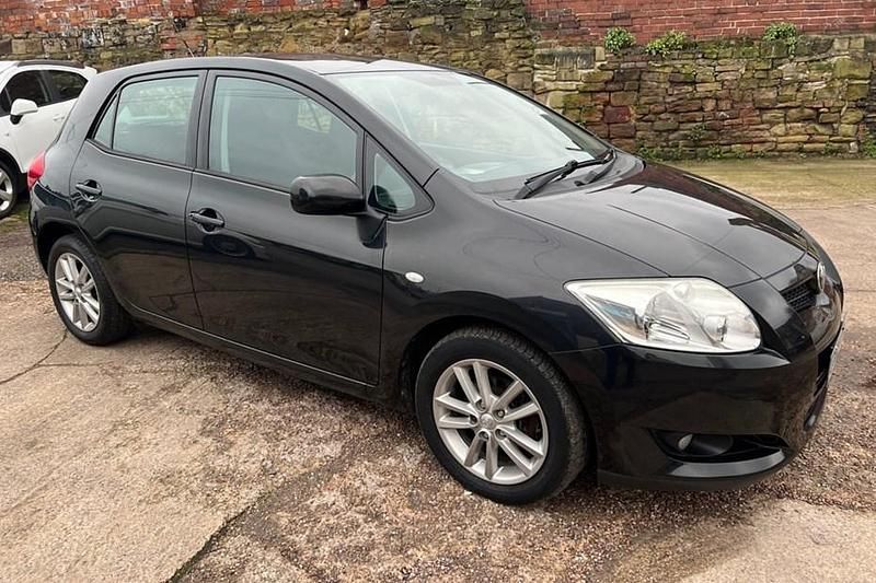 Used 2009 Toyota Auris | £3,495 (Fair price) - Image 1/1