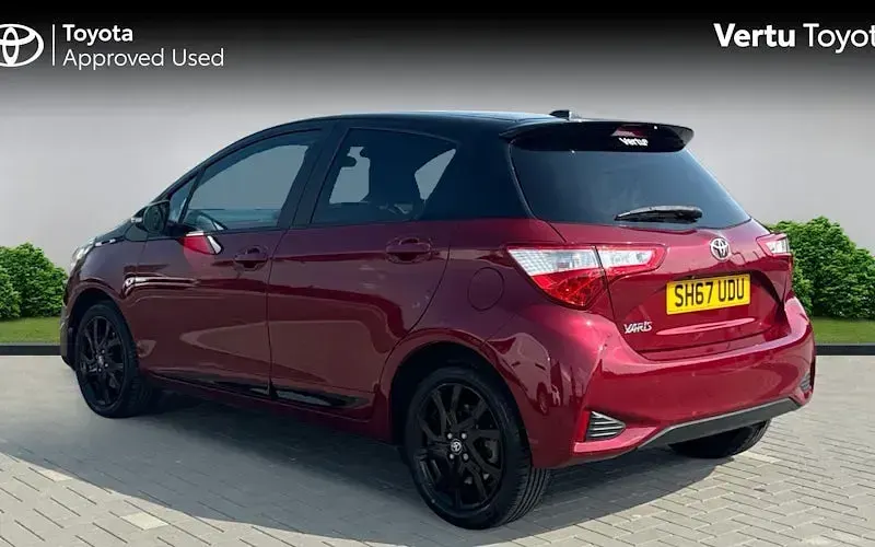 Used Toyota Yaris 111 HP (81 kW) 2017 Other Hatchback