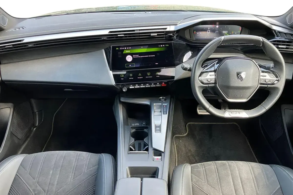 Used Peugeot 308 GTi 131 HP (96 kW) 2023 Green Hatchback