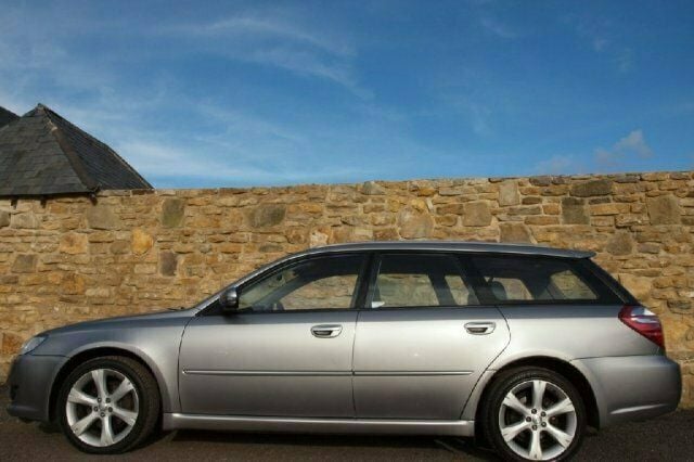 Used 2010 Subaru Legacy Estate | £6,490 - Image 1/4