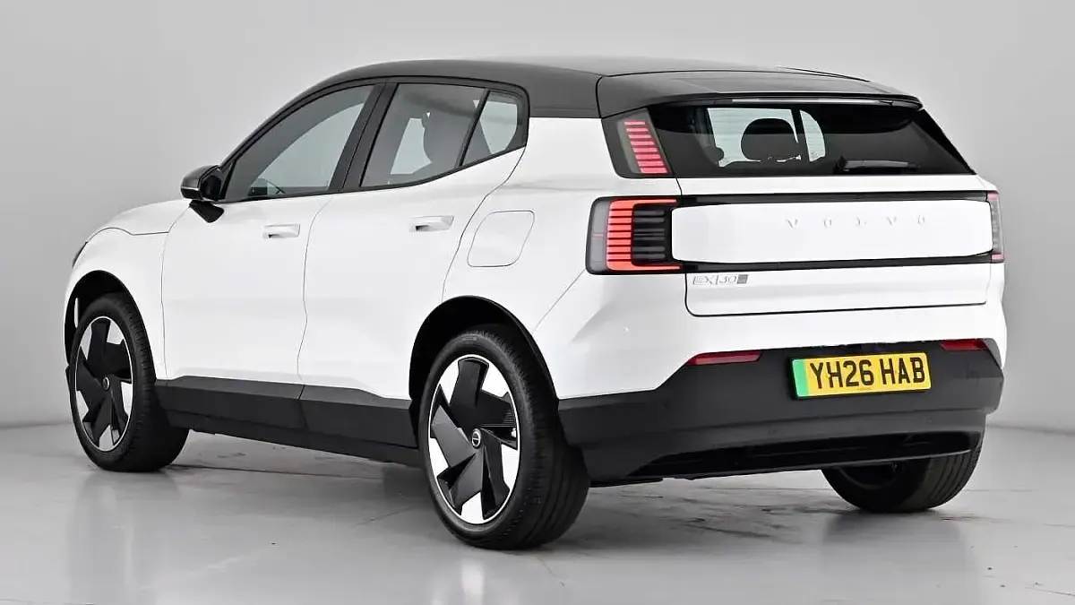 New Volvo EX30 Plus 200 kW (272 HP) 2026 Crystal white SUV
