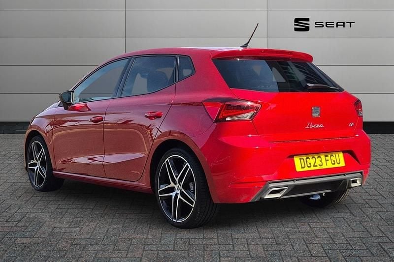 Used Seat Ibiza FR 108 HP (79 kW) 2023 Red Hatchback
