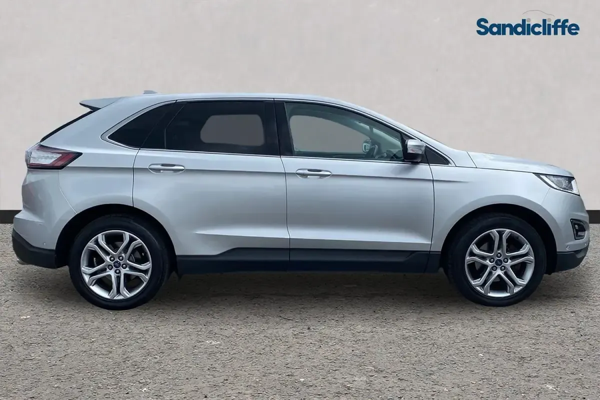 Gebraucht Ford Edge Titanium 180 PS (132 kW) 2017 Silber SUV