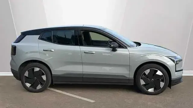 Usado Volvo EX30 Performance 314 kW (428 CV) 2025 Gris SUV