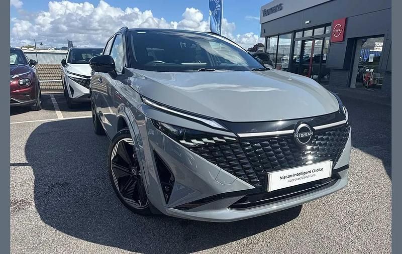 Grey Used 2024 Nissan Qashqai SUV | £26,990 (Expensive) - Image 1/4