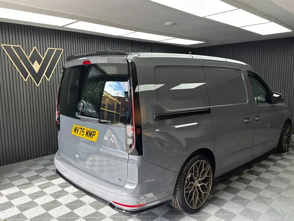 New VW Caddy Maxi Pro 122 HP (89 kW) 2025 Grey MPV