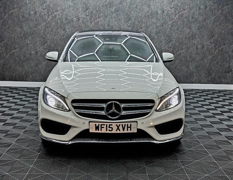 Used Mercedes C250 AMG Line Premium Plus 204 HP (150 kW) 2015 White Sedan