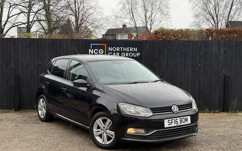 Used VW Polo Match 90 HP (66 kW) 2016 Black Hatchback