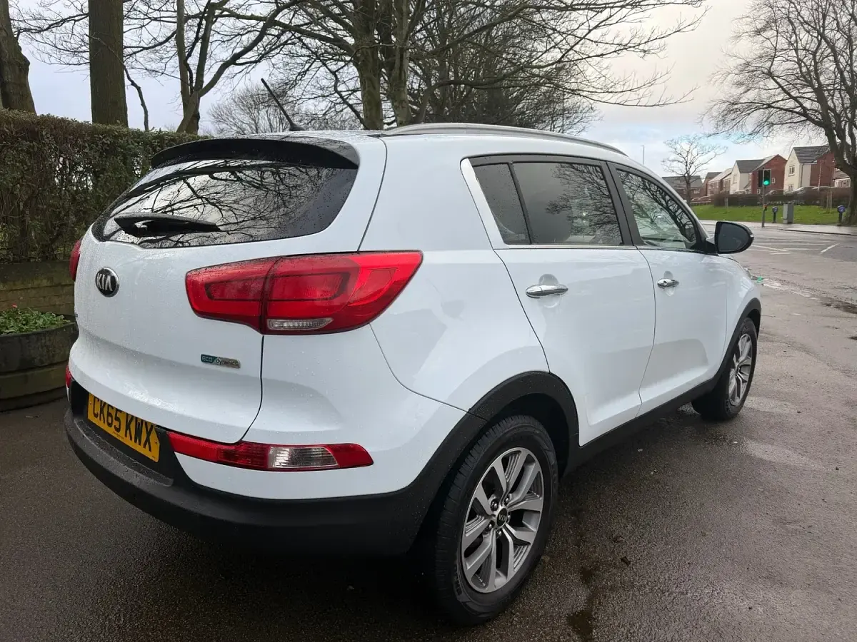 Used Kia Sportage 116 HP (85 kW) 2015 White SUV