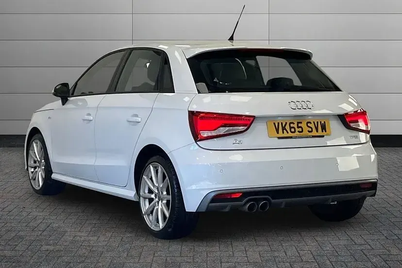 Used Audi A1 Sportback S-Line 123 HP (90 kW) 2015 White Hatchback