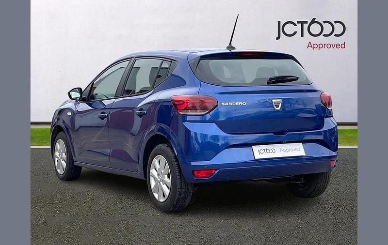 Usado Dacia Sandero Comfort 90 HP (66 kW) 2022 Azul Citadino