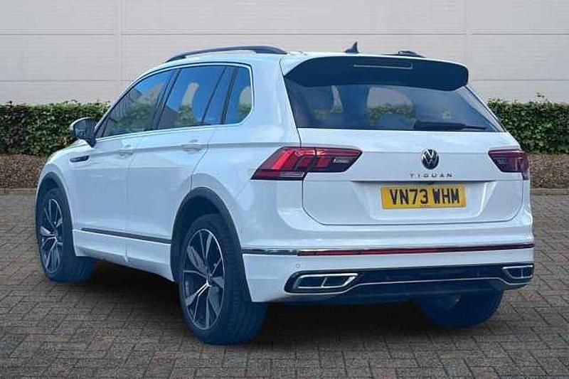 Used VW Tiguan R-line 150 HP (110 kW) 2023 White SUV