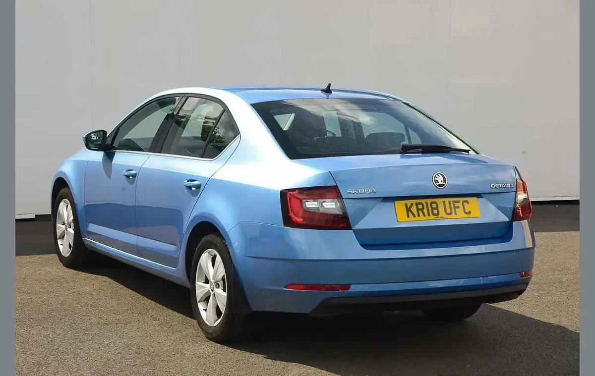 Used Skoda Octavia SE Technology 147 HP (108 kW) 2018 Denim blue metallic Hatchback