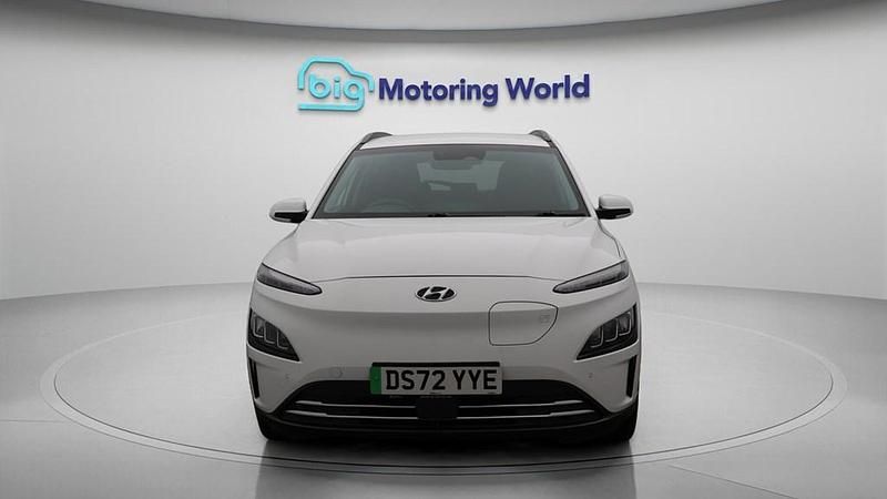 Second-hand Hyundai Kona Premium 10 kW (14 CP) 2022 SUV