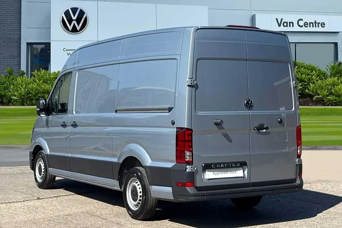 New VW Crafter 140 HP (102 kW) 2026 Silver Van