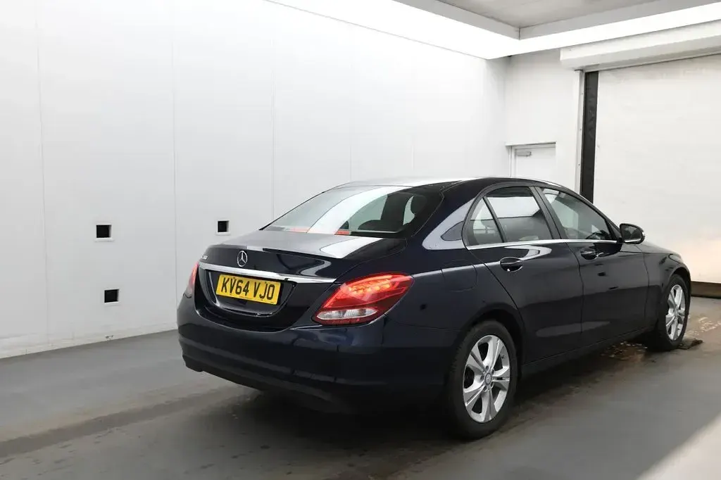 Used Mercedes C200 SE 184 HP (135 kW) 2015 Blue Sedan