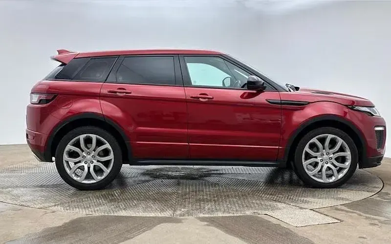 Used Land Rover Range Rover evoque HSE Dynamic 179 HP (131 kW) 2018 Hatchback