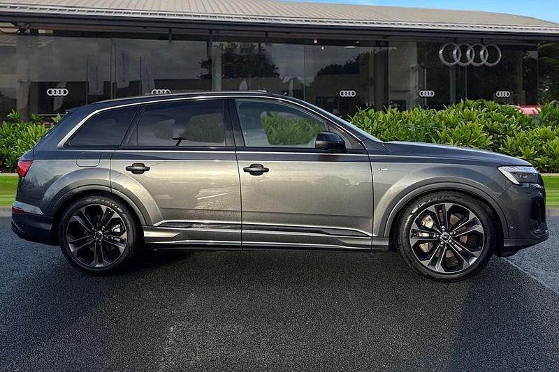 New Audi Q7 Black Edition 2025 Grey SUV