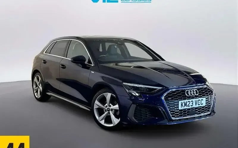 Second-hand Audi A3 Sportback S-Line 150 CP (110 kW) 2024 Hatchback