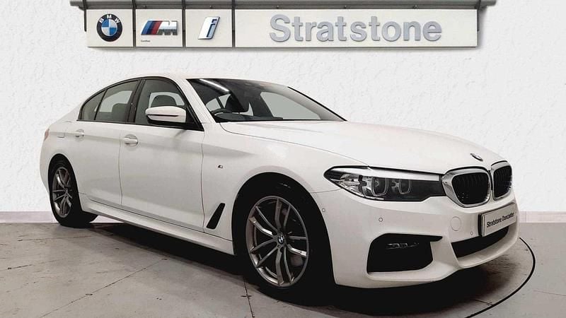 White Used 2020 BMW 520 M Sport | £18,990 (Good price) - Image 1/4