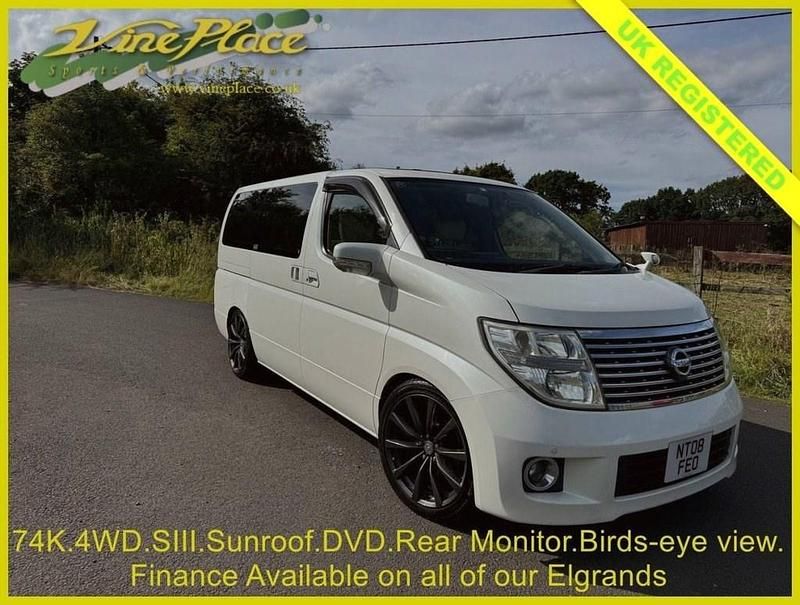 White Used 2008 Nissan Elgrand MPV | £10,500 - Image 1/3