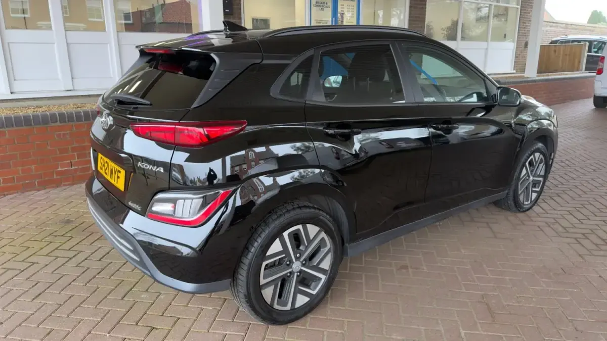 Gebraucht Hyundai Kona Ultimate 150 kW (204 PS) 2021 Schwarz SUV