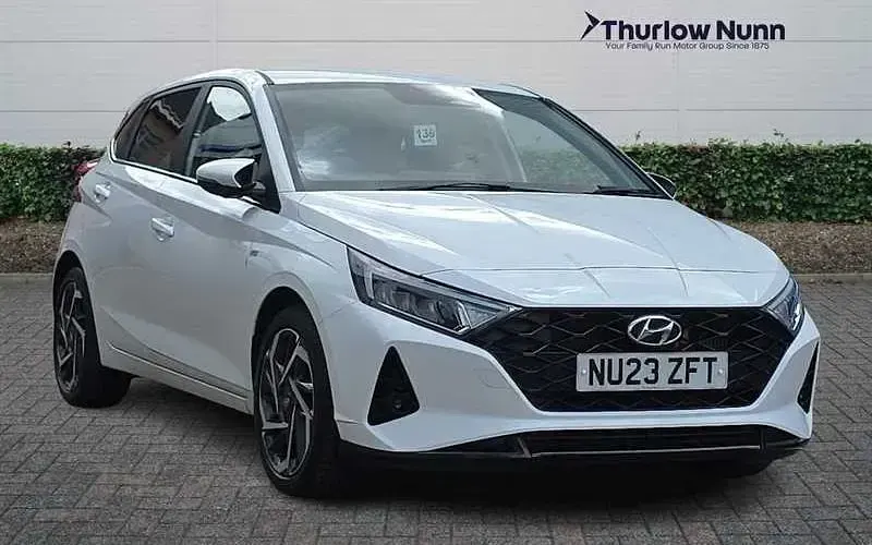 Used Hyundai i20 Premium 101 HP (74 kW) 2023 Hatchback