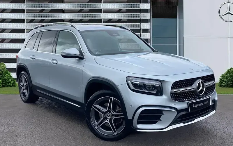 Used Mercedes GLB200 Executive 163 HP (119 kW) 2025 SUV