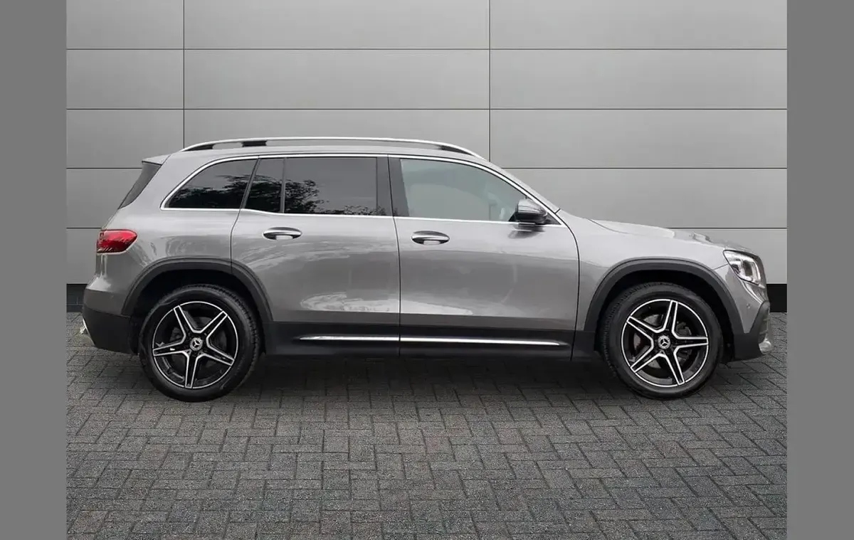 Used Mercedes GLB200 AMG Line Premium 163 HP (119 kW) 2023 Grey SUV