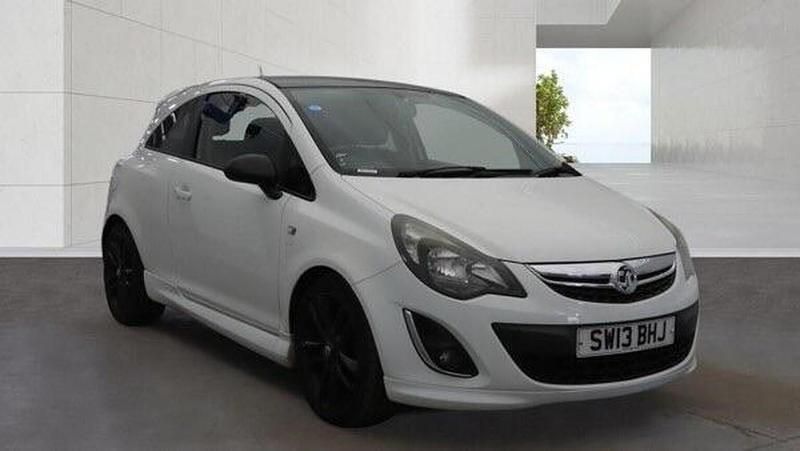 Used Vauxhall Corsa Edition 2013 White Hatchback