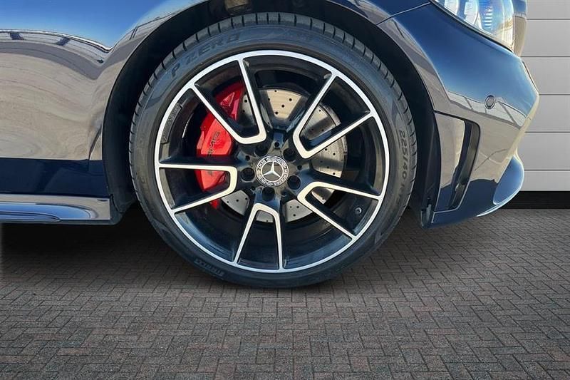 Used Mercedes C300 AMG Line Premium 245 HP (180 kW) 2019 Cavansite blue Cabriolet