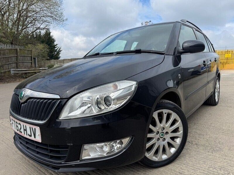 Black Used 2012 Skoda Fabia Elegance Estate | £1,999 (Super price) - Image 1/4