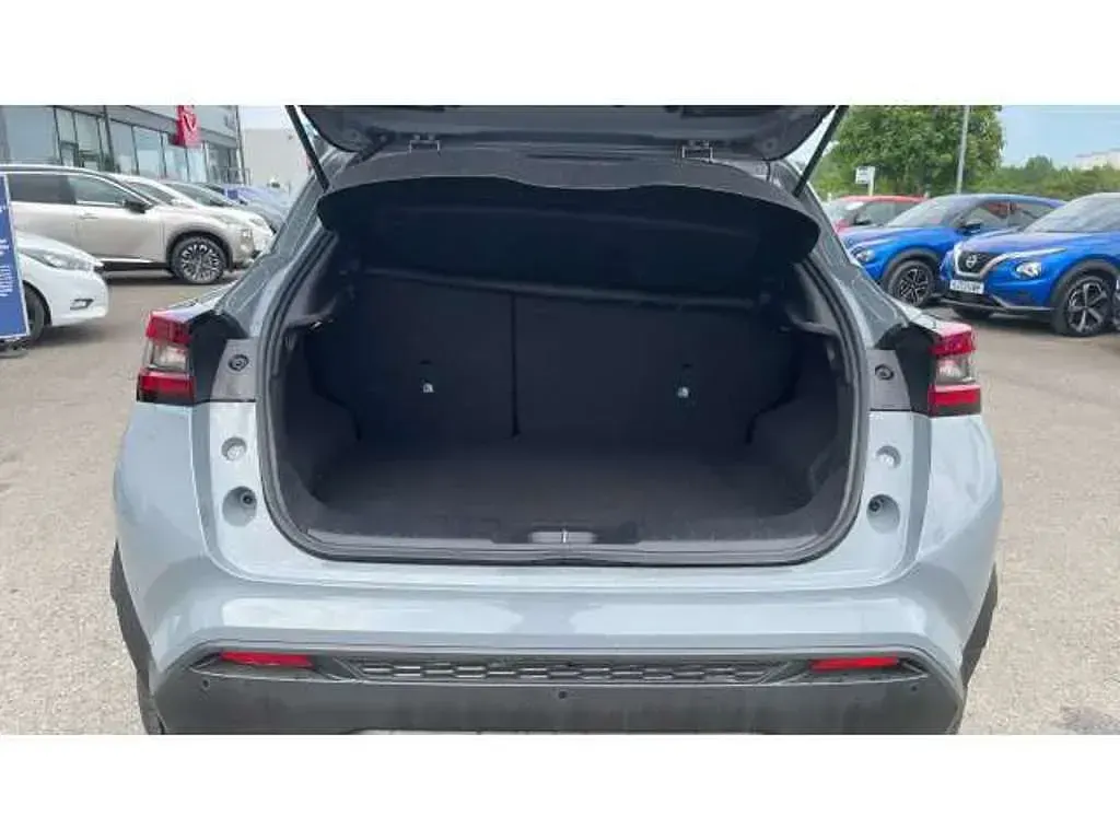 Used Nissan Juke N-Connecta 114 HP (83 kW) 2025 Grey SUV