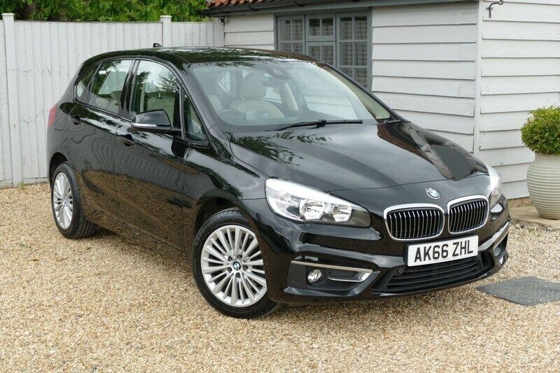 Black Used 2016 BMW 220 Luxury Line Estate | £12,995 (Fair price) - Image 1/4