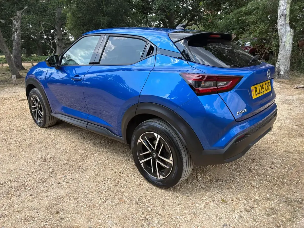 Used Nissan Juke N-Connecta 114 HP (83 kW) 2025 Blue SUV