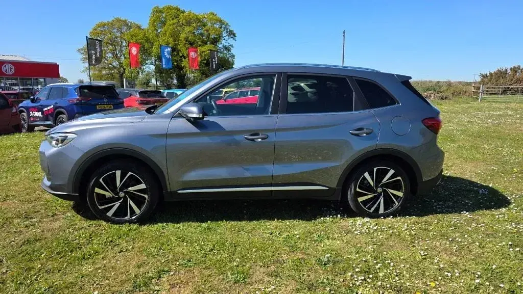 Used MG ZS Trophy 196 HP (144 kW) 2025 Grey SUV