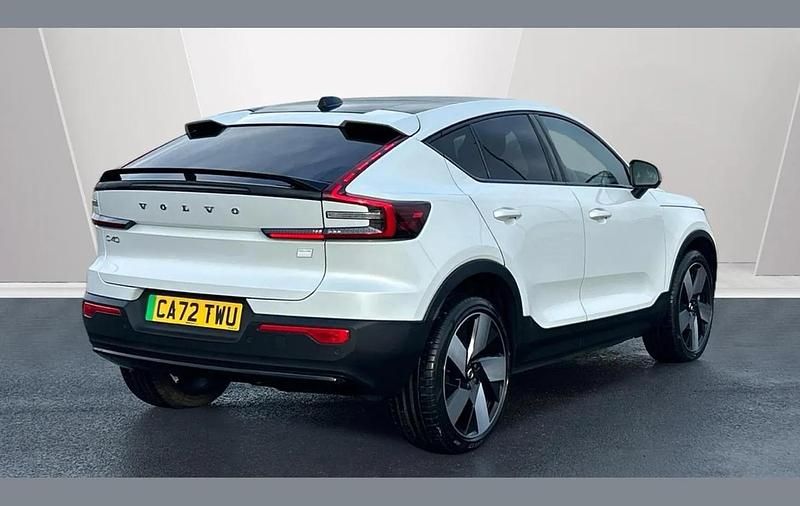 Used Volvo C40 Ultimate 169 kW (231 HP) 2022 White SUV