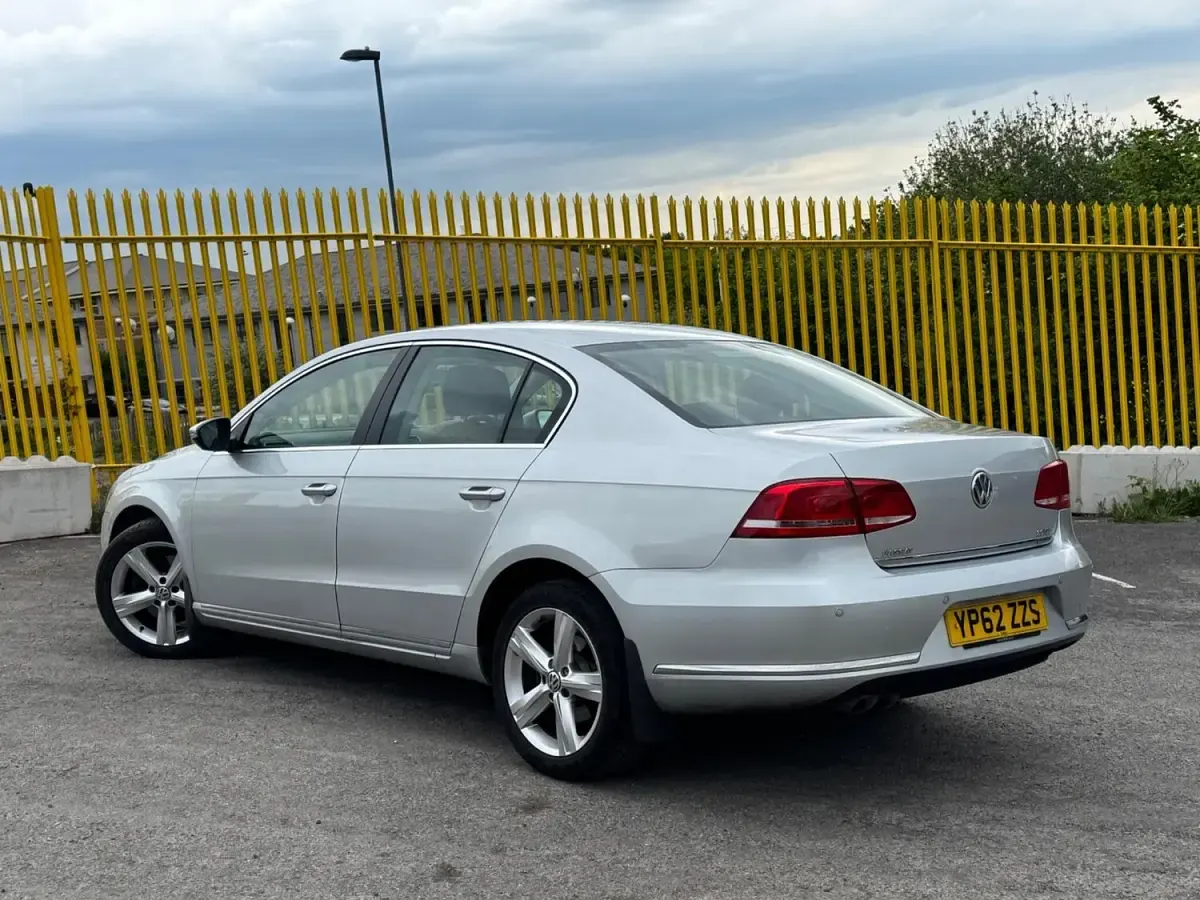 Used VW Passat SE 140 HP (102 kW) 2012 Silver Sedan