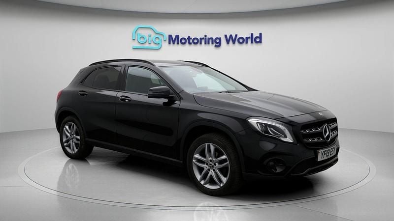 Used 2019 Mercedes GLA180 Urban SUV | £14,100 (Fair price) - Image 1/4